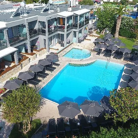 Hotel Dionysos &
